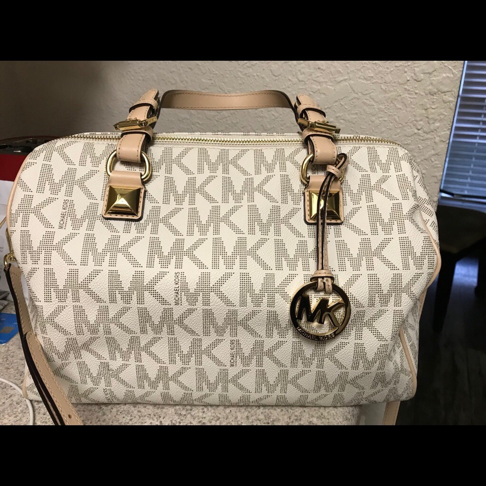 MK Grayson Vanilla logo Satchel